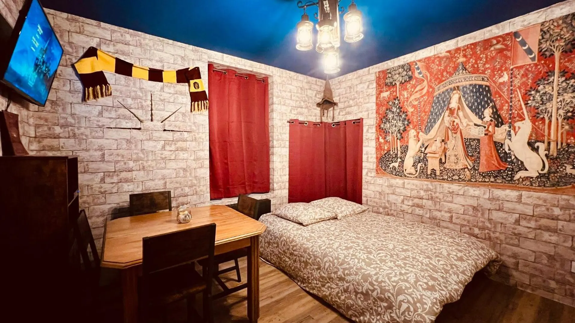 Appartement Le Logis Des Sorciers - Home Homy Montluçon France